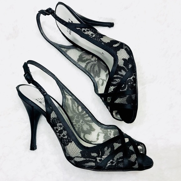 Stuart Weitzman Shoes - Stuart weitzman black lace heels